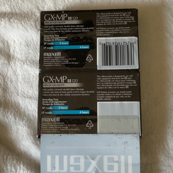 Maxell 8mm Camcorder Tape - new sealed - Picture 2 of 2